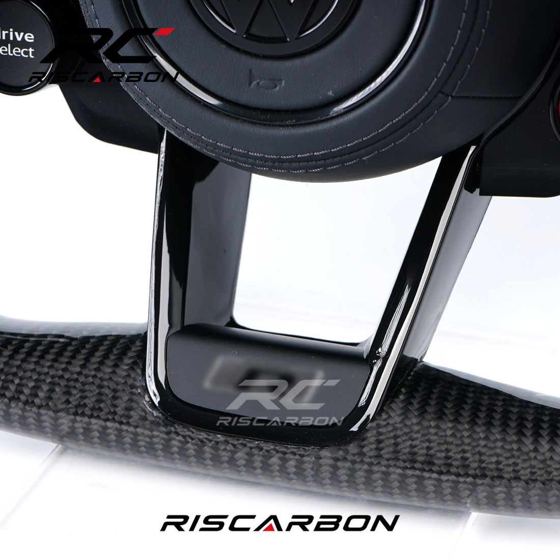 RISCARBON Factory Supply Carbon Fiber Leather Steering Wheel for VW Accessories VW Golf 5 6 7 R MK5 MK6 MK7 MK7.5 Gti Polo Passat Tiguan