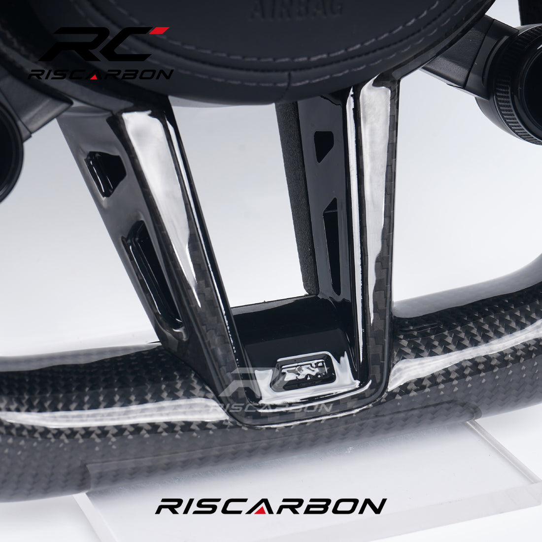 RISCARBON Carbon Fiber CS With Knob for Driving Mode Selection and One-button Start Steering Wheel for BMW G30 G20 G01 G02 G80 F90 G82 G16