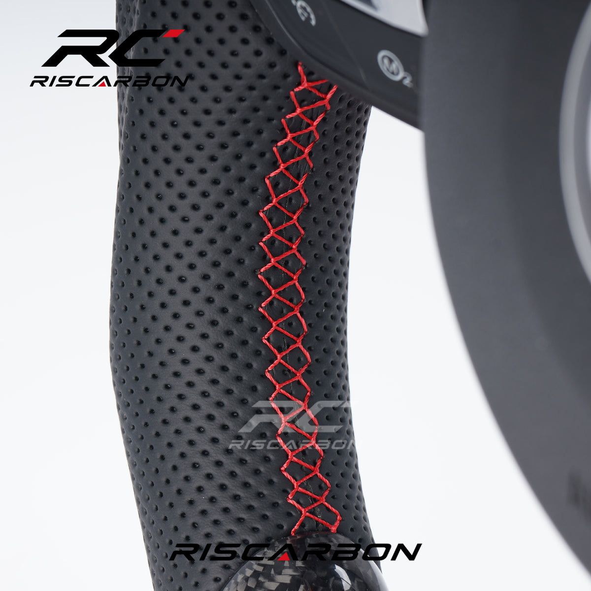 RISCARBON Factory Supply Carbon Fiber Leather Steering Wheel for BMW F11 F15 F20 F21 F22 F16 F01 F31 F15 F30 F10 With Red Paddle Shifters